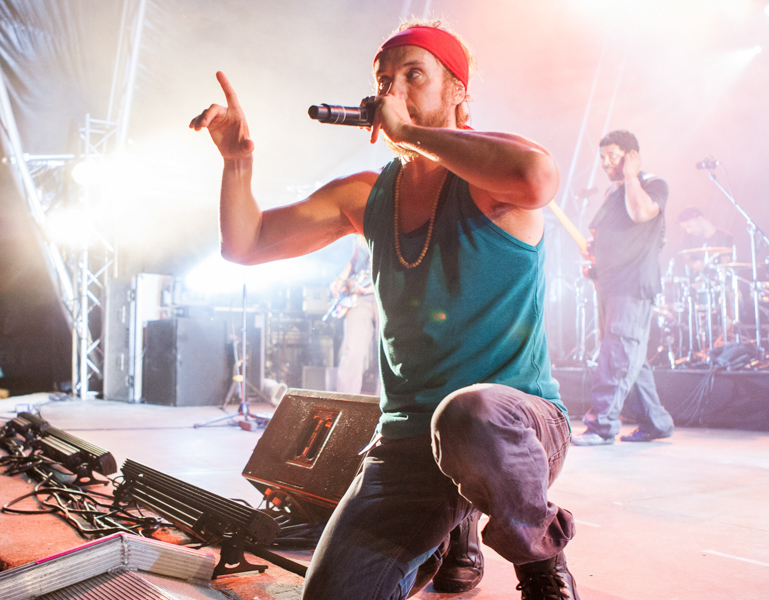 Badasom, concierto de Macaco