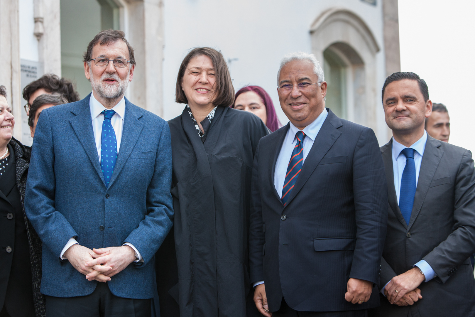 Elvas, Portugal. primer ministro de Portugal, António Costa, y del presidente del Gobierno de España, Mariano Rajoy y  la comisaria europea de Transporte, Violeta Bulc . contrato de lanzamiento del concurso para la construcción del tramo ferroviario Évora (norte)-Elvas y firma del contrato de modernización del tramo Elvas-Caia,