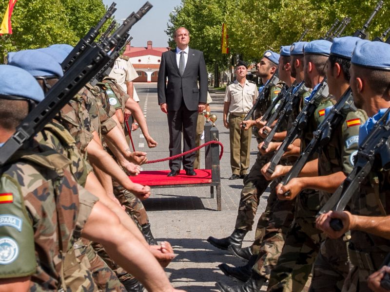 Base General Menacho acto militar de despedida mision internacional en Libano el General Jefe de Fuerza Terrestre José Ignacio Medina y presidente de la junta Monago